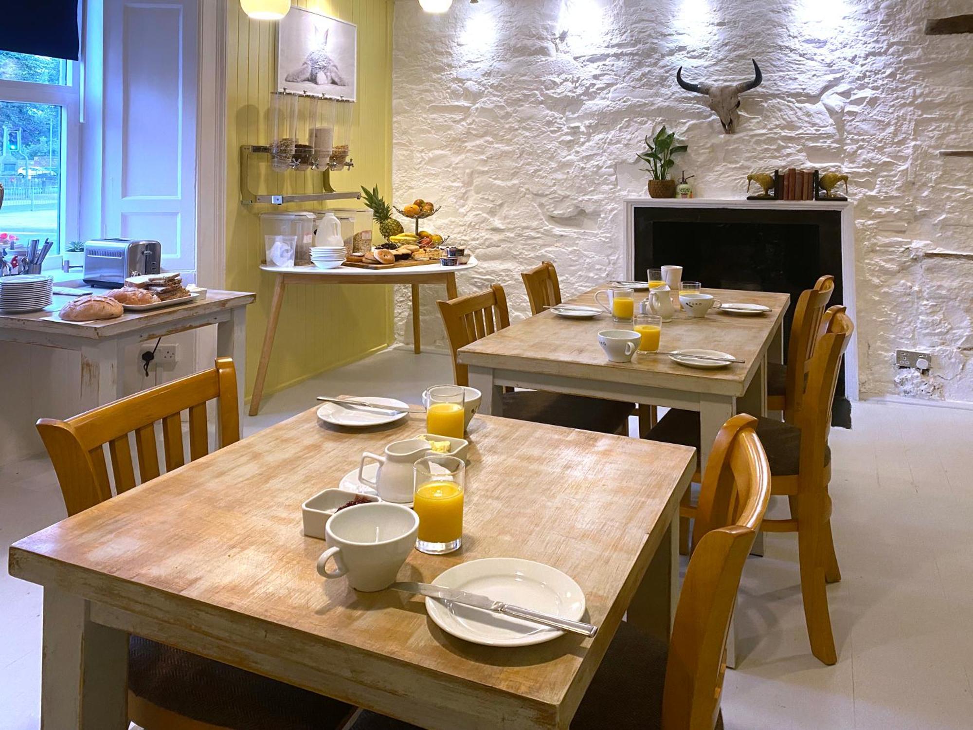 Red Lion, Coorie Inn Earlston Eksteriør billede